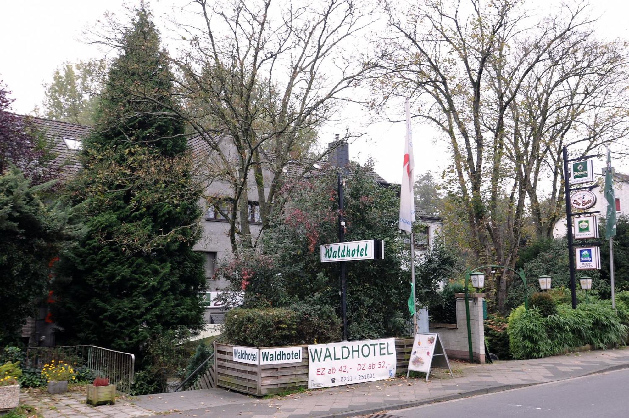 Waldhotel Unterbach Düsseldorf Exterior foto